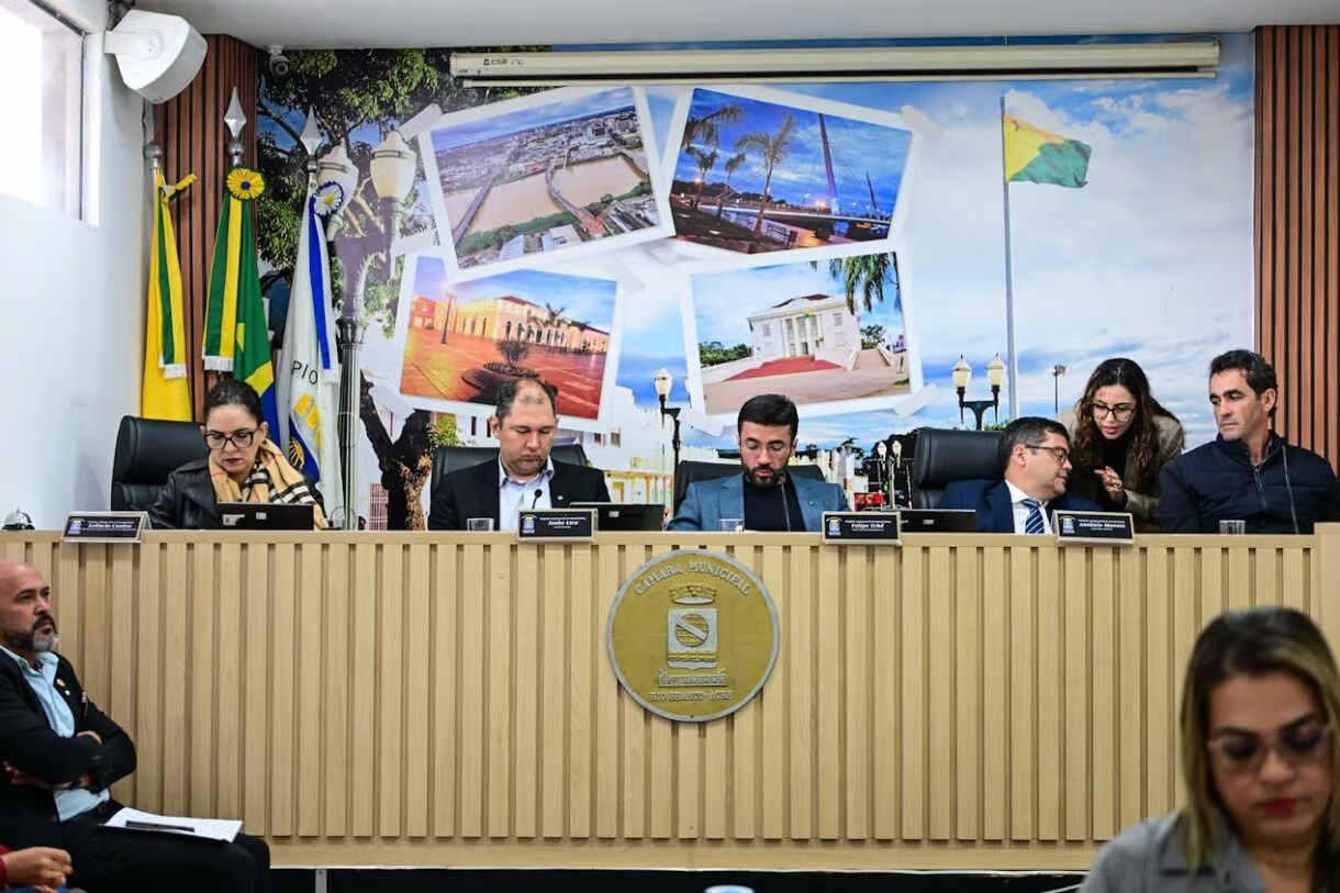 Audiência pública debate novo Plano Diretor e propostas para mobilidade, comércio e combate às alagações